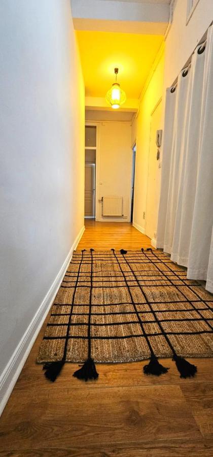 Aux Clefs Des Sacres - Le Barbatre Apartment Reims Exterior photo